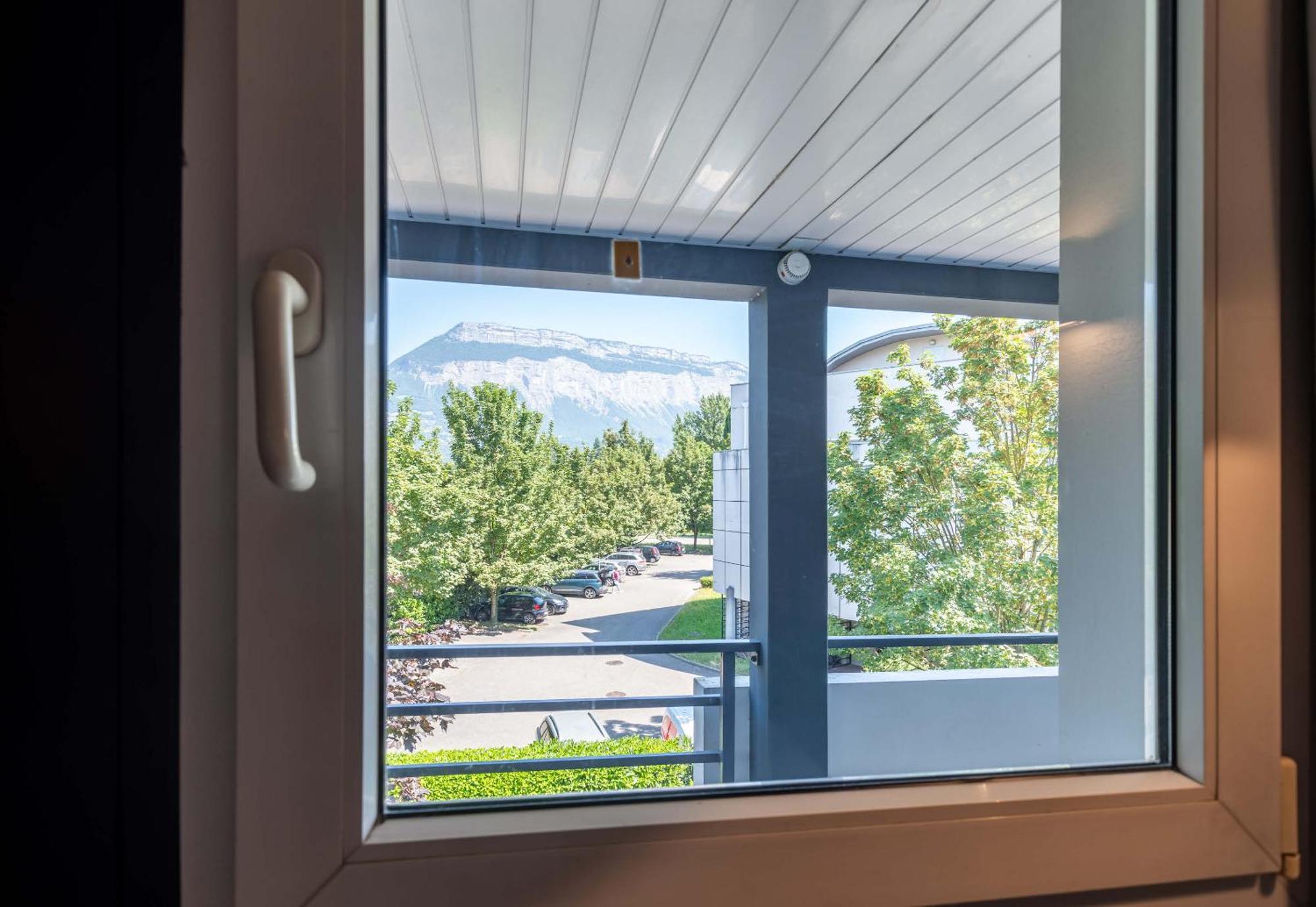 B&B Hotel Grenoble Universite 1 Gières Εξωτερικό φωτογραφία