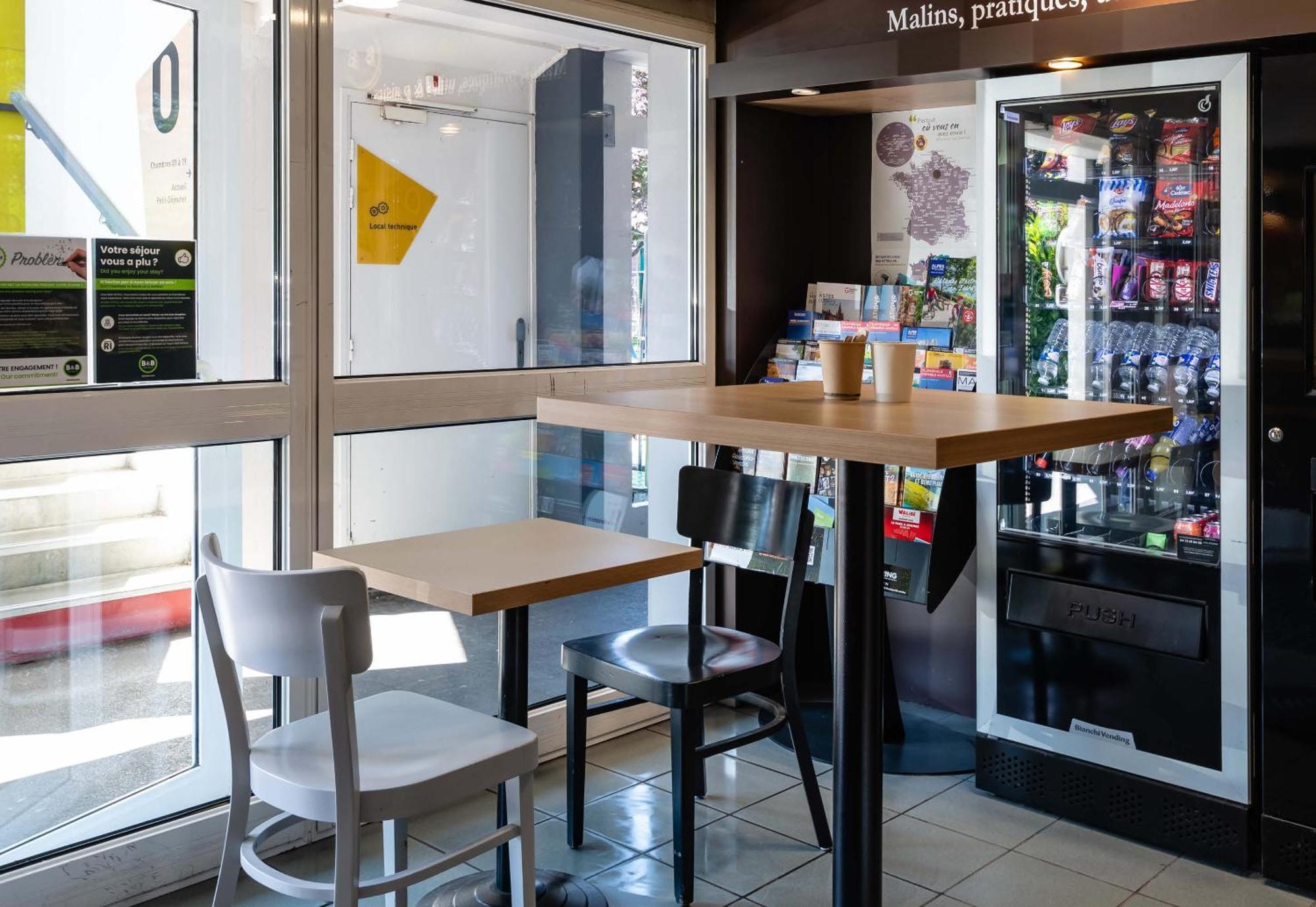 B&B Hotel Grenoble Universite 1 Gières Εξωτερικό φωτογραφία