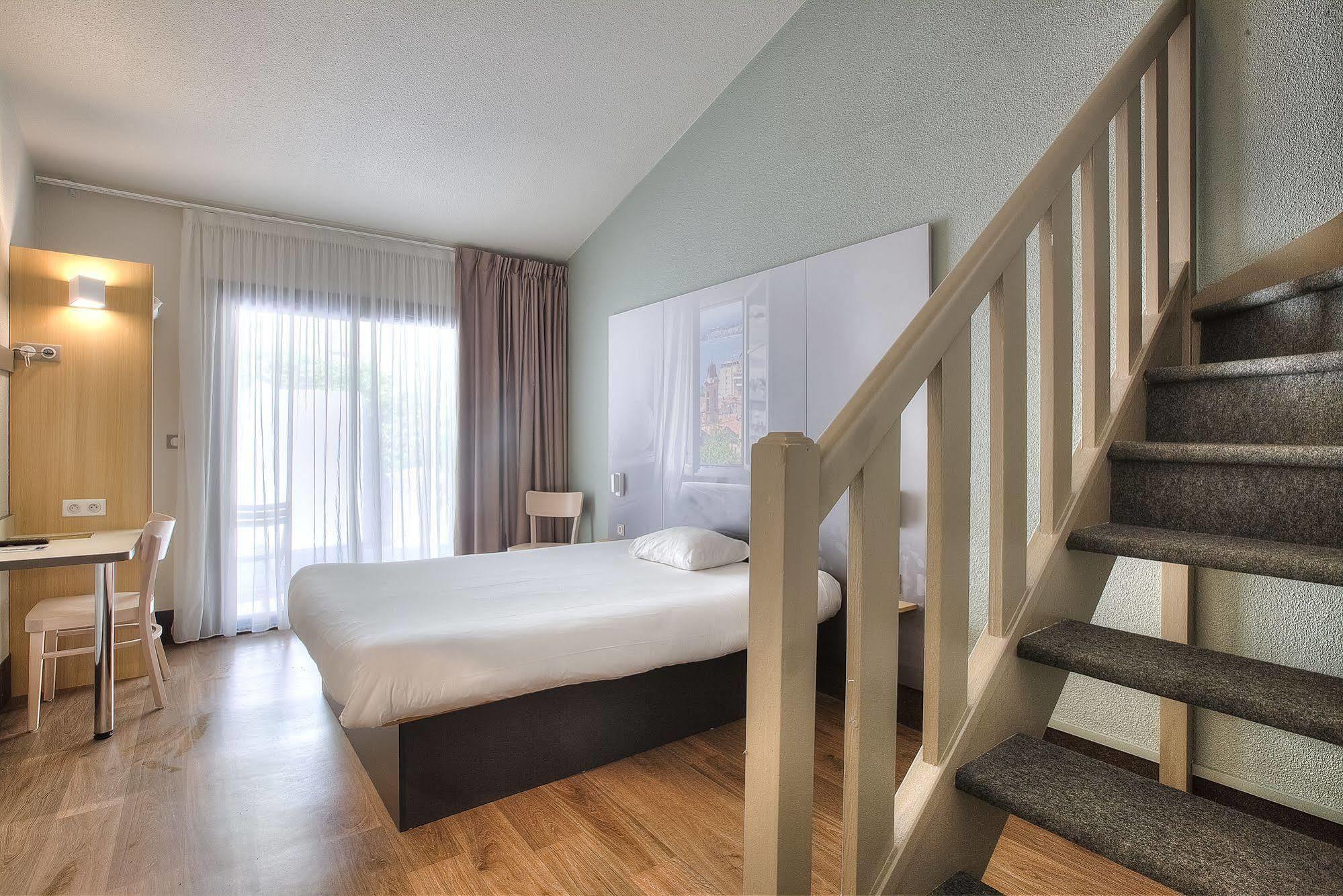 B&B Hotel Grenoble Universite 1 Gières Εξωτερικό φωτογραφία